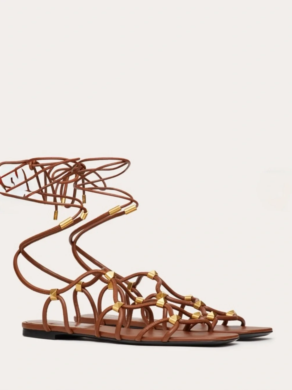 $980~VALENTINO~Gold ROCKSTUD Cognac Gladiator Lace-Up Wrap Flat Sandals~7.5/8/38
